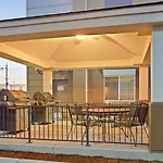 Candlewood Suites Portland Airport By Ihg