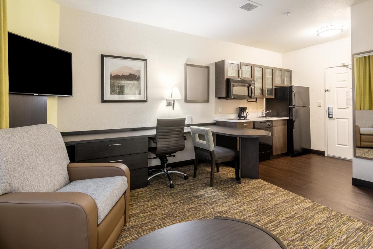 Candlewood Airport By Ihg 3* Portland