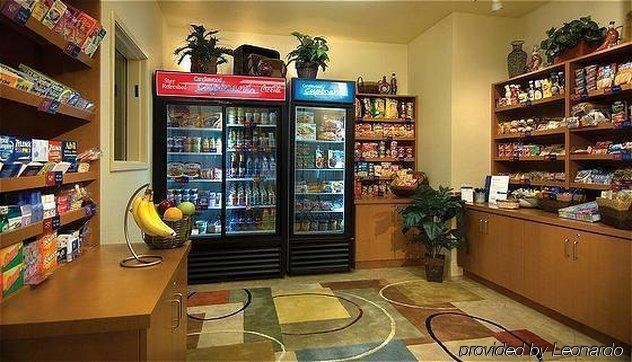 Candlewood Airport By Ihg Portland