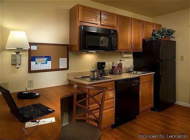 Candlewood Airport By Ihg Hotel Portland